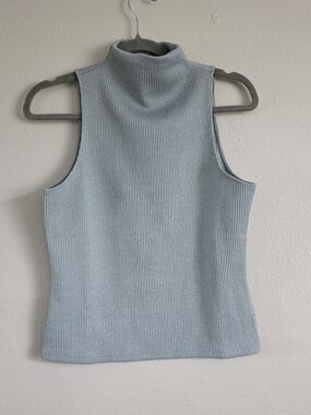 H&M Grey Ribbed Mock Neck Sleeveless Tank With Silver Shimmer